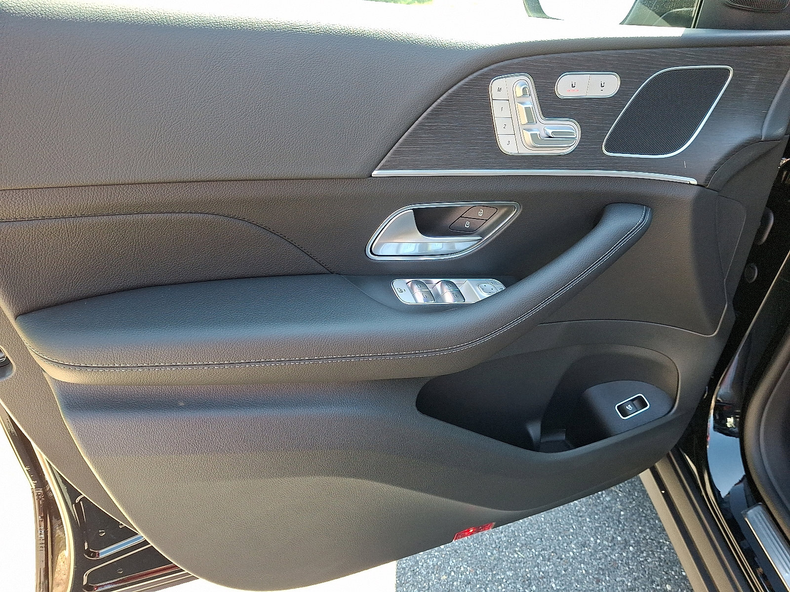 Used 2026 Mercedes-Benz GLE 350 4MATIC image 7