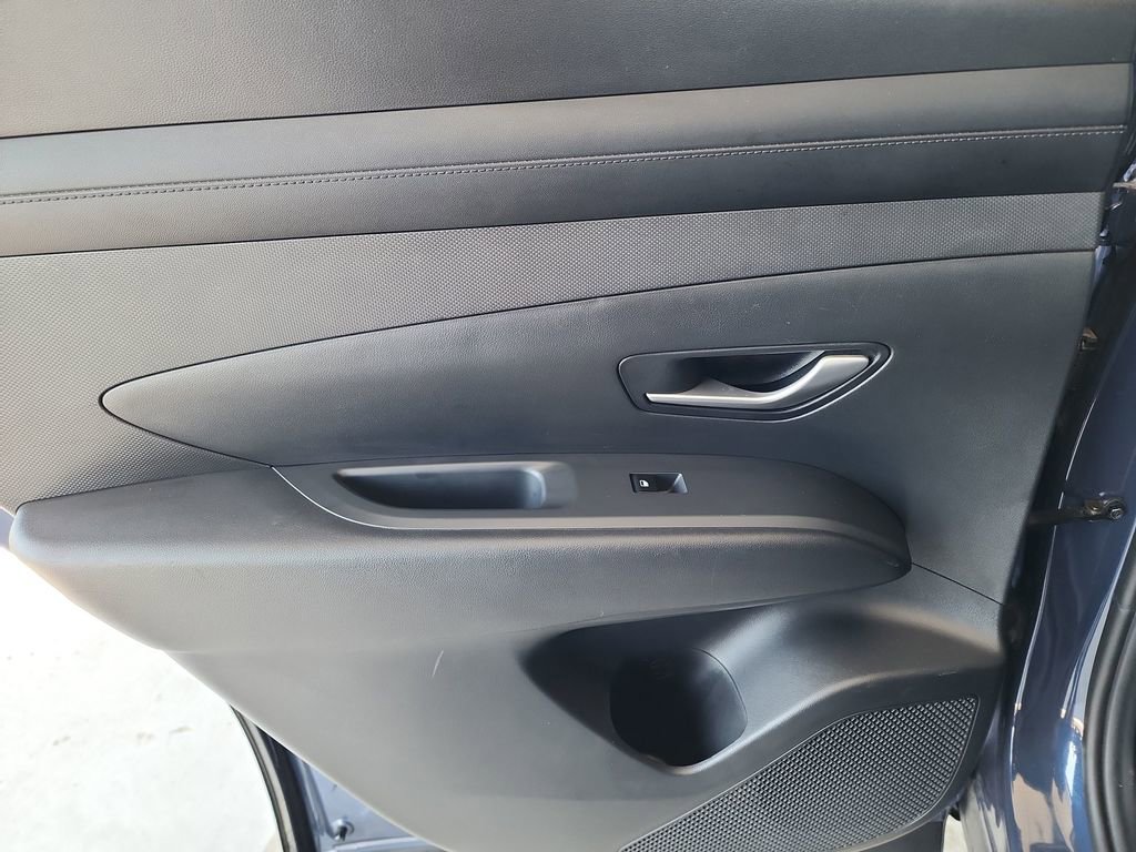 Used 2025 Hyundai Tucson SEL FWD image 36