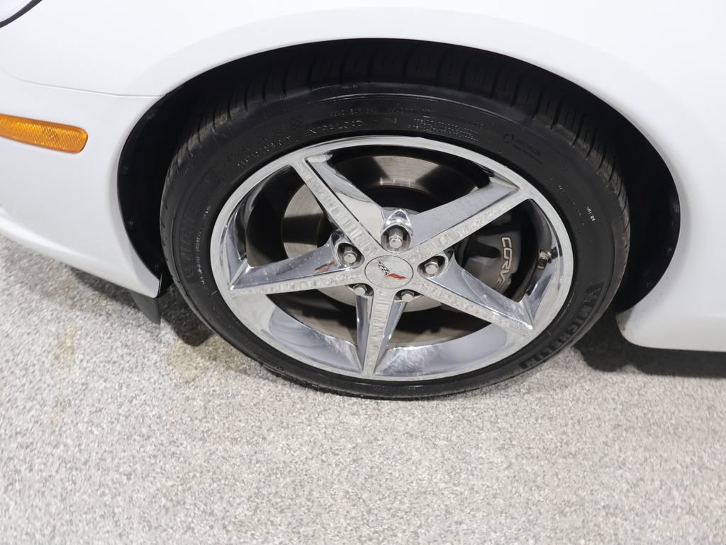 Used 2012 Chevrolet Corvette Coupe RWD image 9