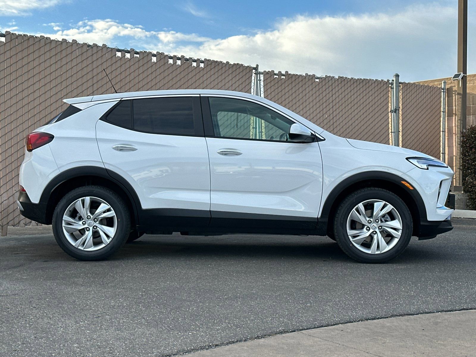 New 2026 Buick Encore GX Preferred image 3