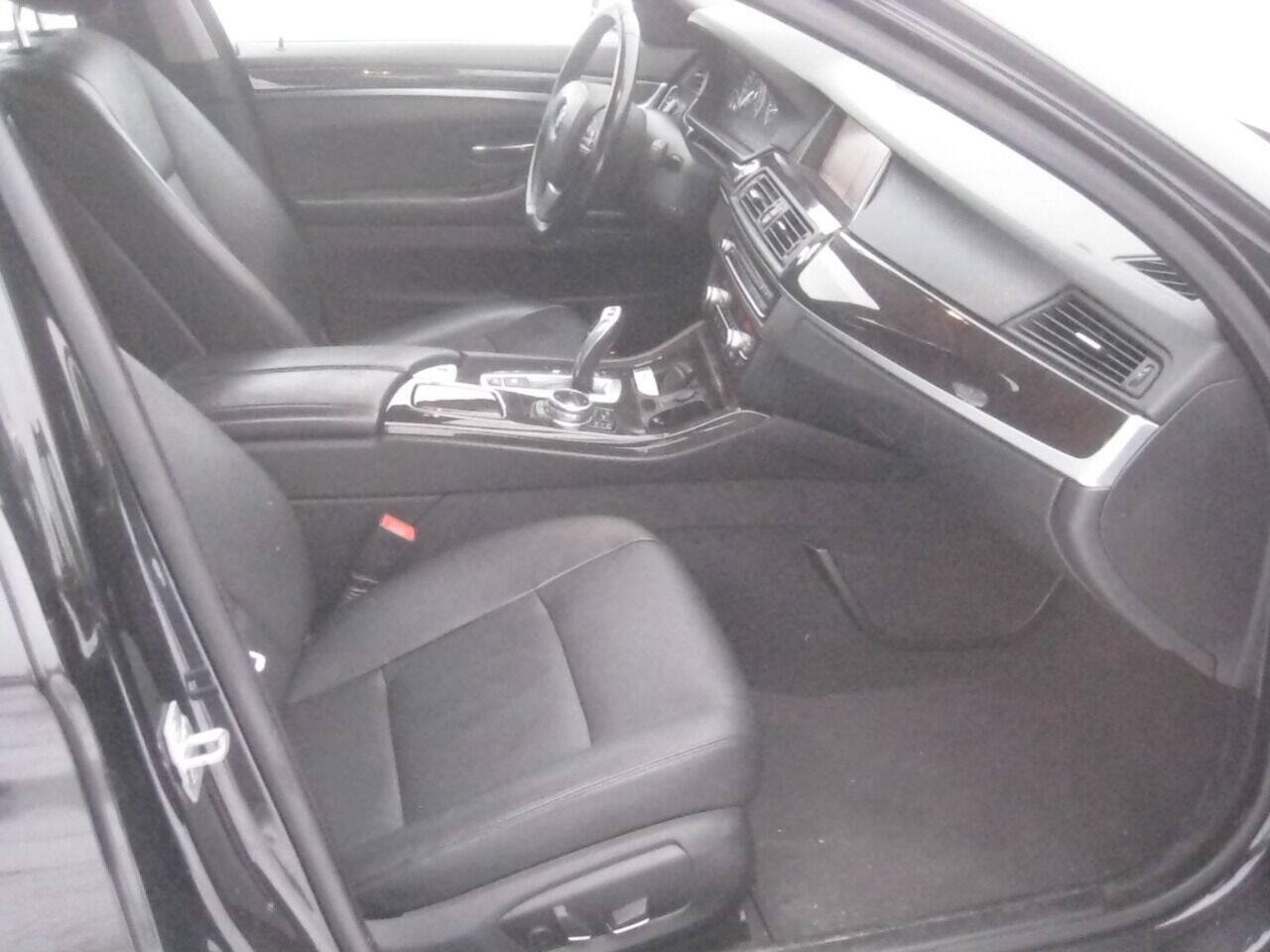 Used 2015 BMW 535i xDrive Sedan AWD/4WD image 17