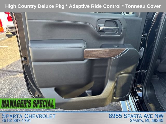 Used 2022 Chevrolet Silverado 1500 High Country w/ LPO, Dark Essentials Package AWD/4WD image 34