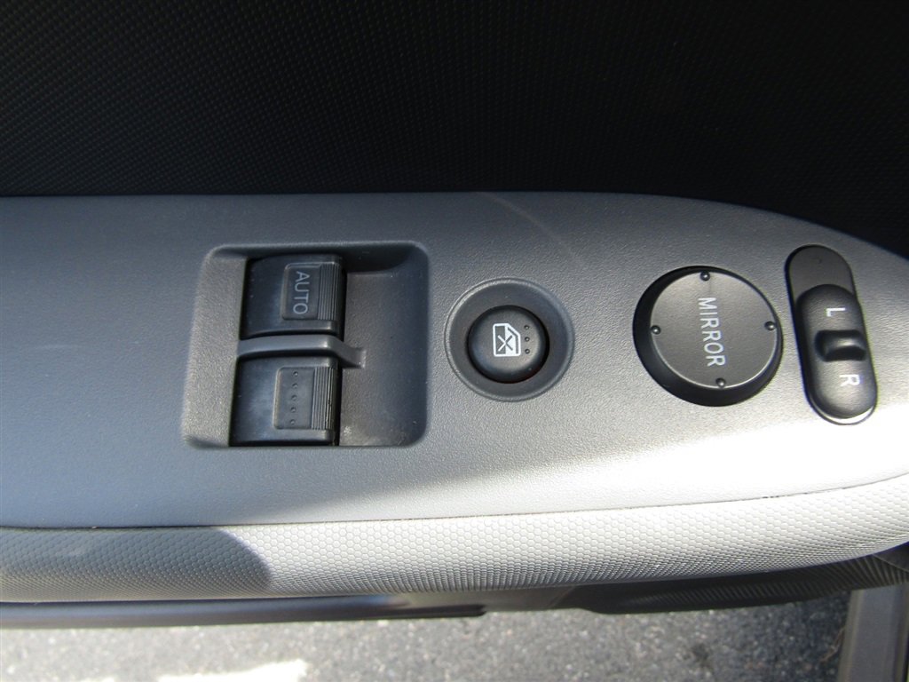 Used 2004 Honda Element EX image 15