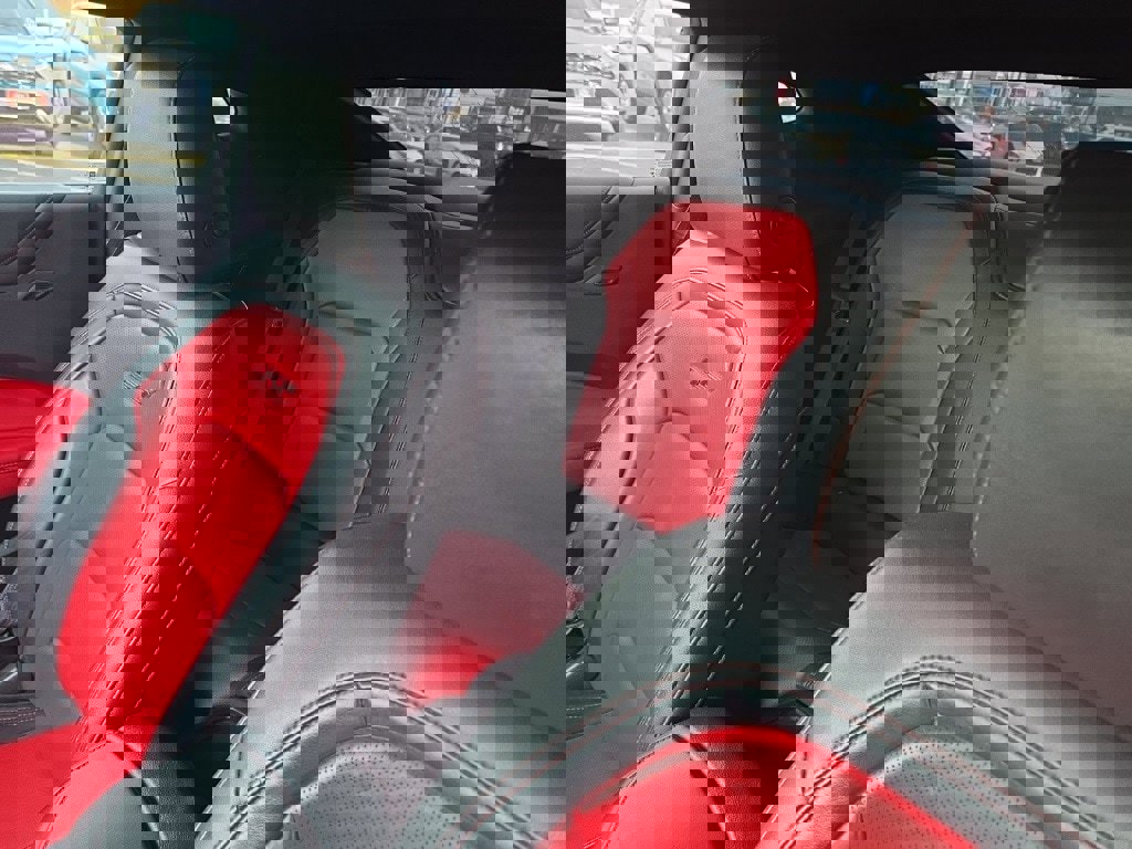 Used 2016 Chevrolet Camaro SS image 15