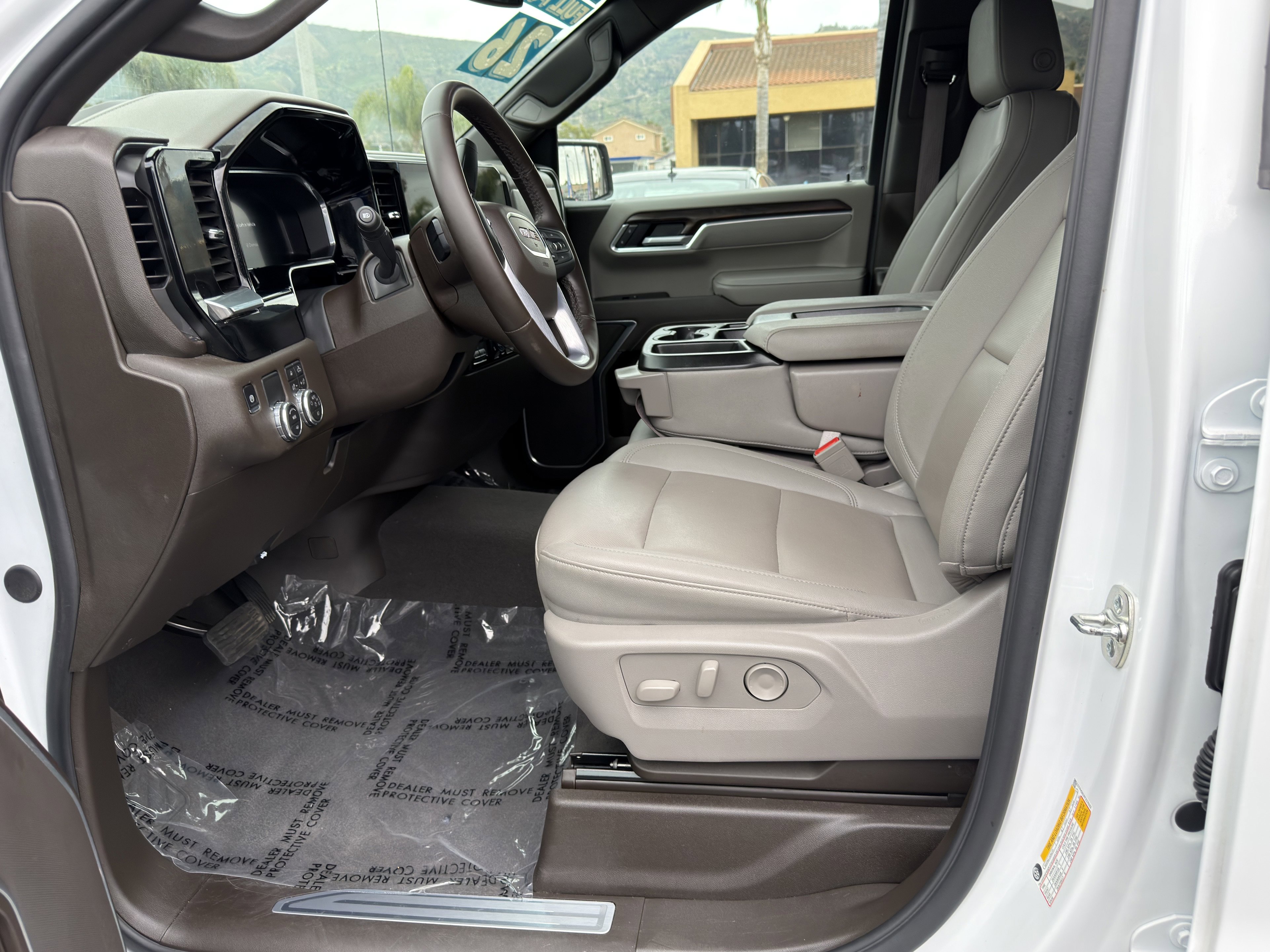 Used 2026 GMC Sierra 1500 SLT RWD image 29