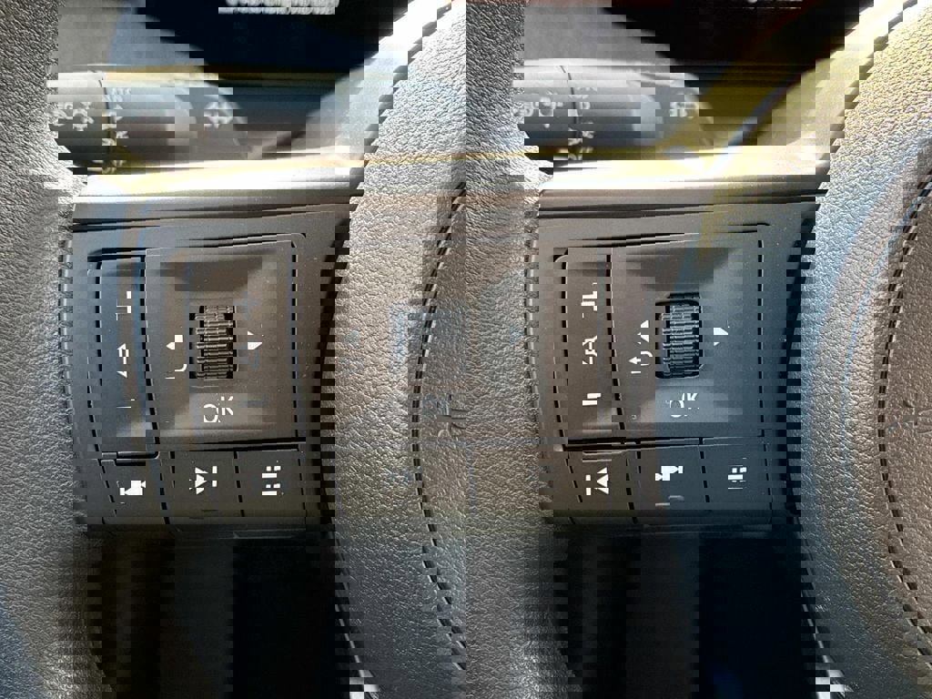 Used 2026 Nissan Kicks SV w/ Cold Weather Package image 23