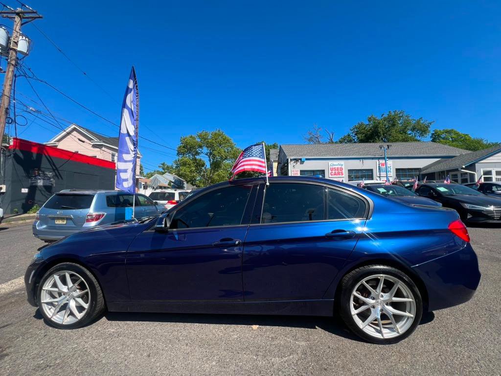 Used 2016 BMW 328i xDrive Sedan AWD/4WD image 5