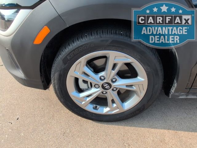 Used 2023 Hyundai Kona SEL image 4