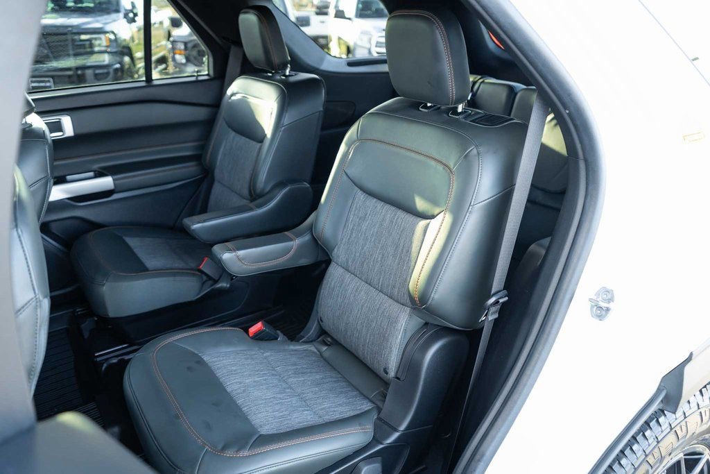 Used 2023 Ford Explorer Timberline image 14