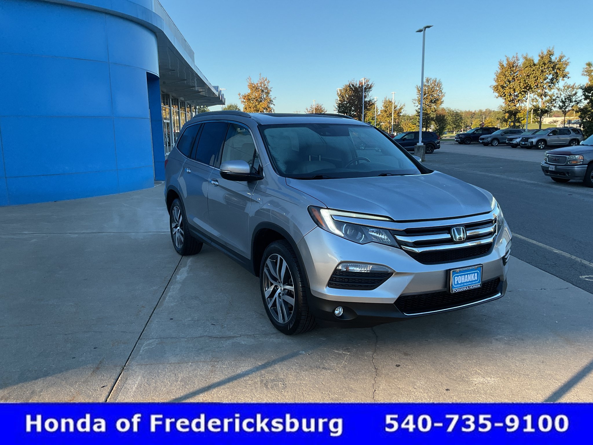 Certified 2017 Honda Pilot Elite image 8