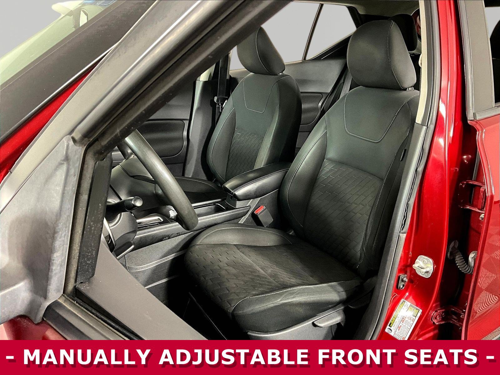 Used 2021 Nissan Kicks SV FWD image 21