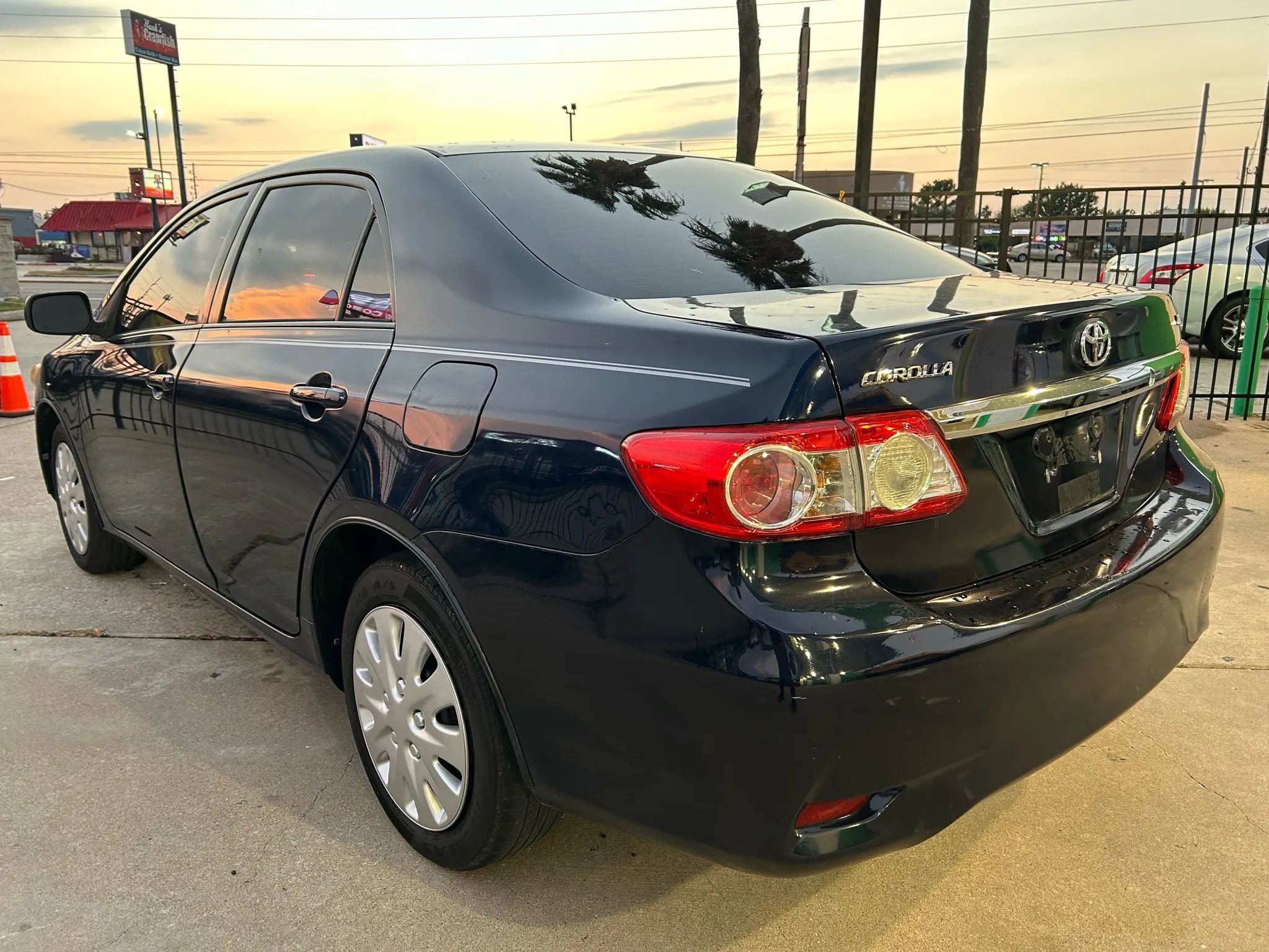 Used 2012 Toyota Corolla LE image 4