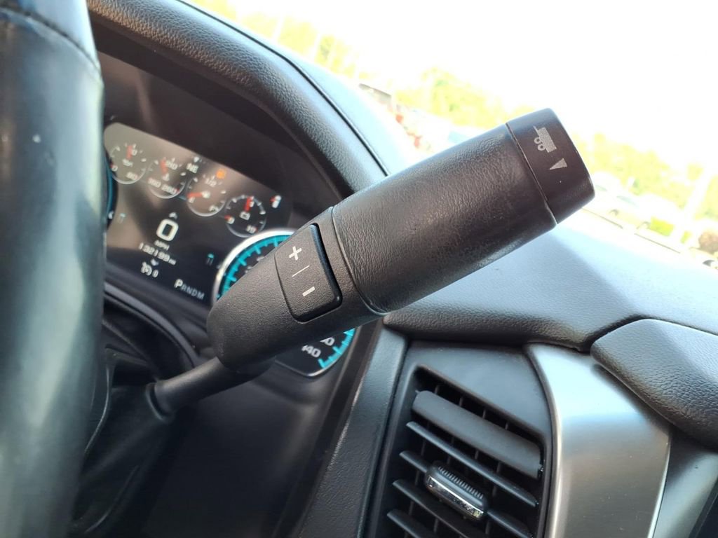 Used 2016 Chevrolet Tahoe LTZ image 17