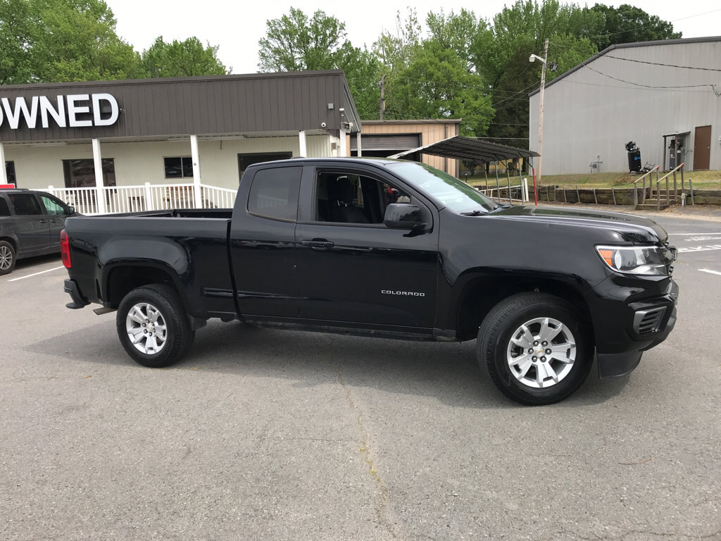 Used 2022 Chevrolet Colorado LT w/ Fleet Safety Package image 7