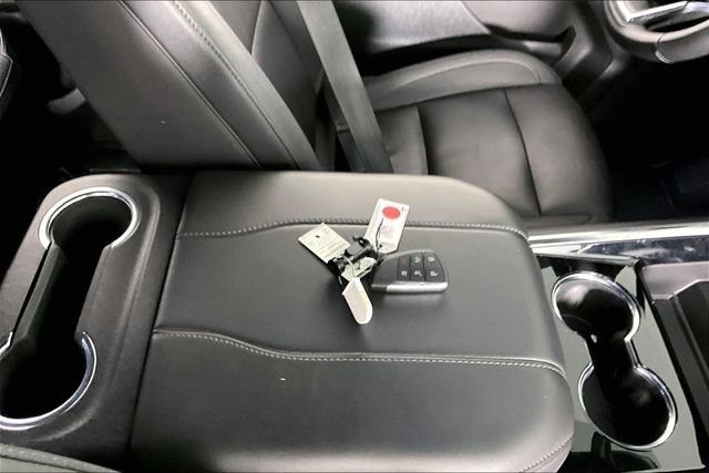 Used 2025 Chevrolet Tahoe LT AWD/4WD image 31