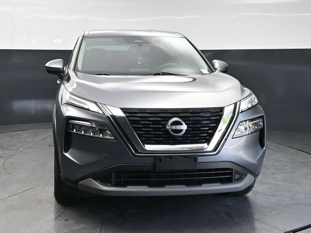 Used 2023 Nissan Rogue SV AWD/4WD image 2