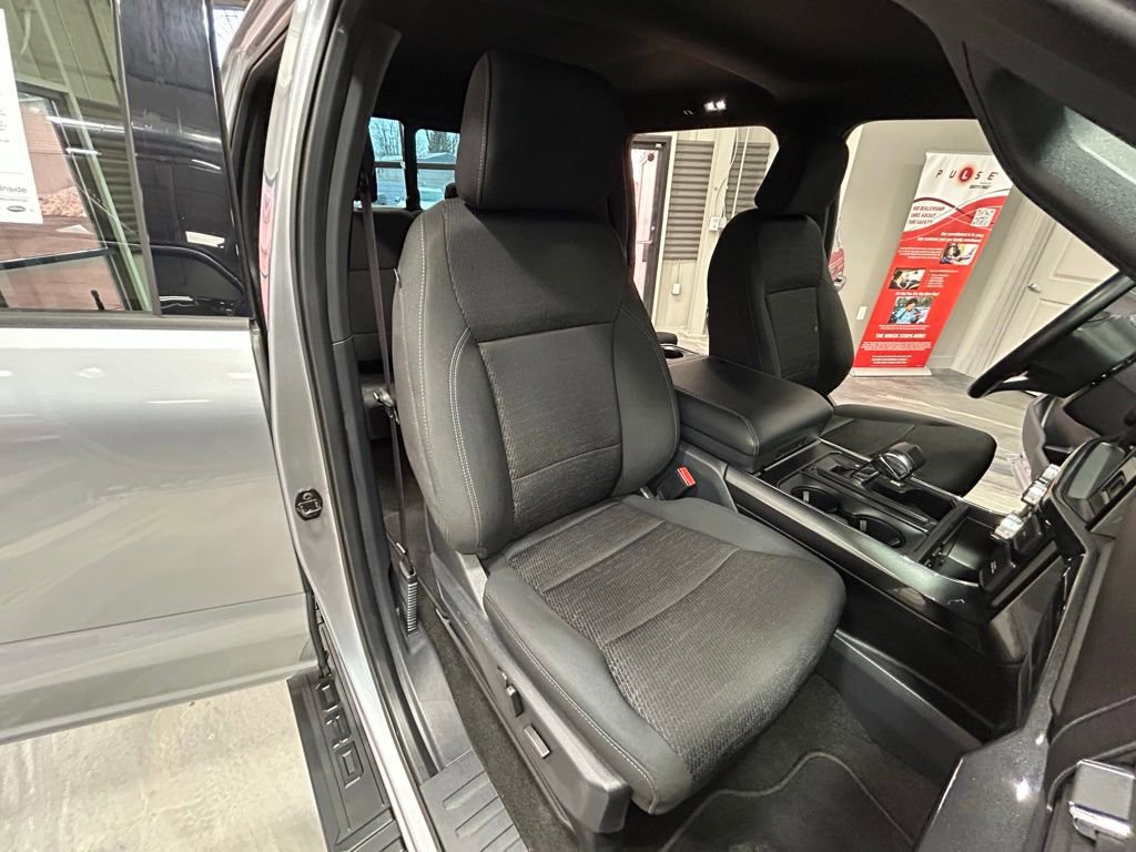 Used 2022 Ford F150 XLT w/ Equipment Group 302A High image 5