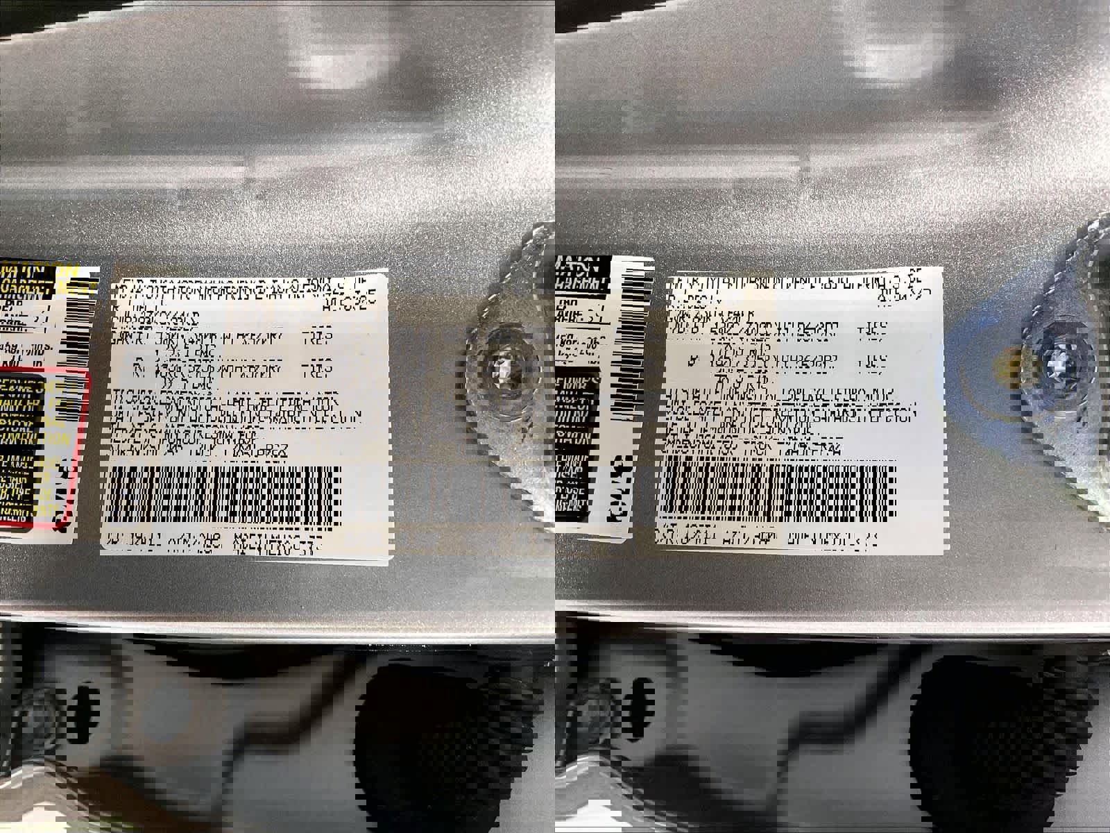 Certified 2025 Toyota Tacoma TRD Off-Road AWD/4WD image 35