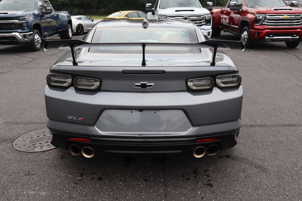 Used 2022 Chevrolet Camaro ZL1 RWD image 30
