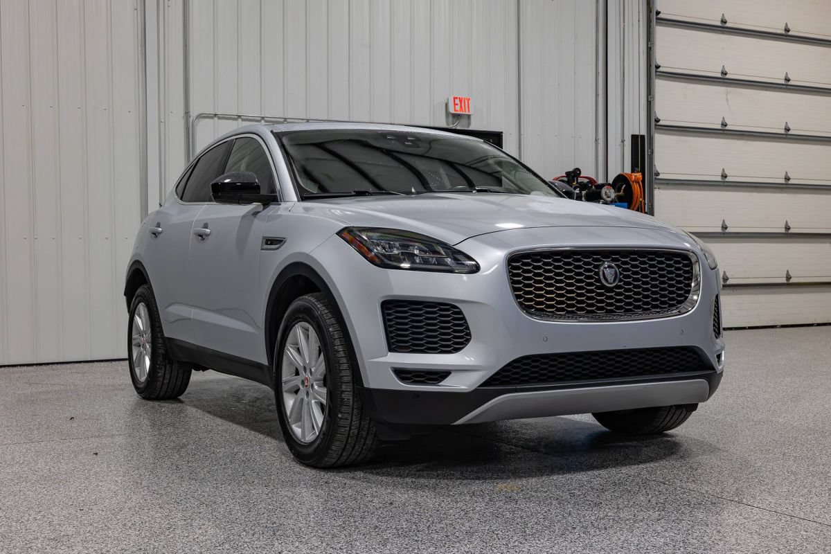 Used 2018 Jaguar E-PACE S AWD/4WD image 7