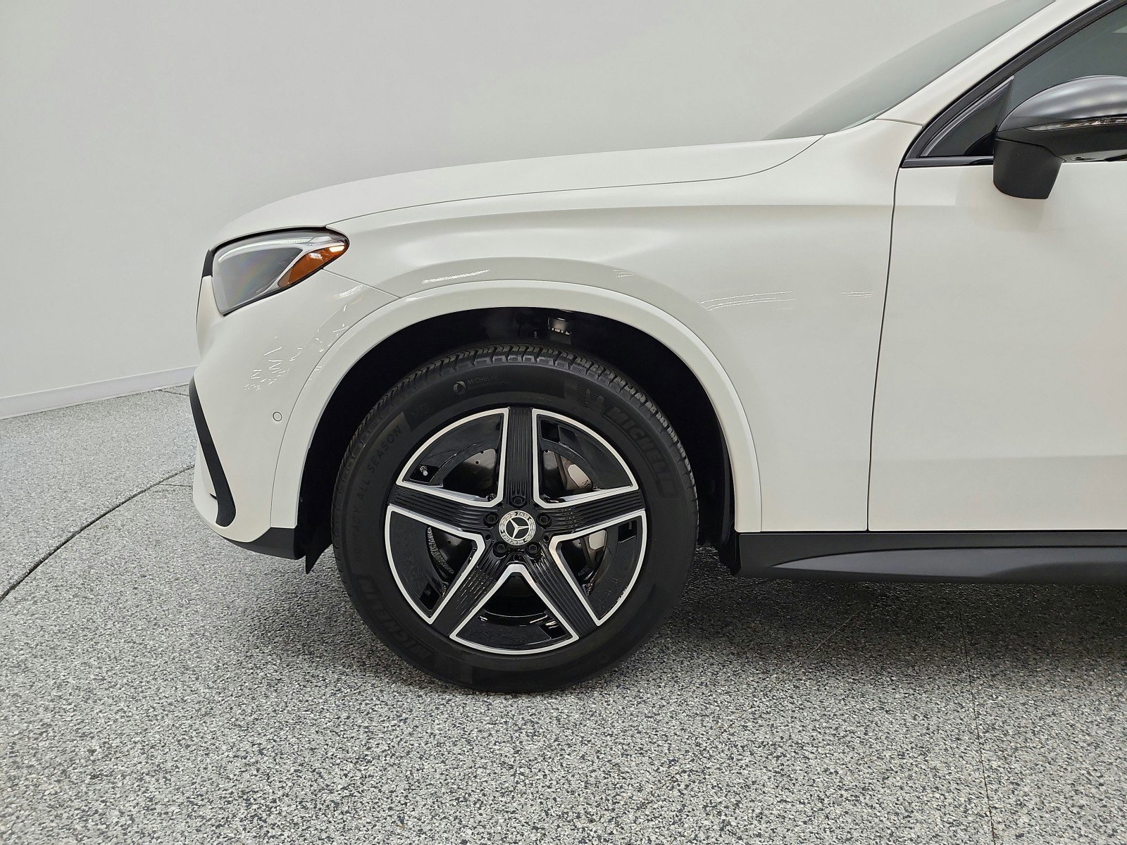 Certified 2023 Mercedes-Benz GLC 300 image 22