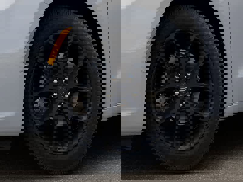 New 2026 Chrysler Pacifica Limited image 8