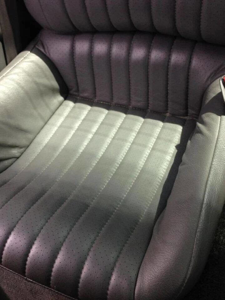 Used 1998 Pontiac Firebird Formula image 40