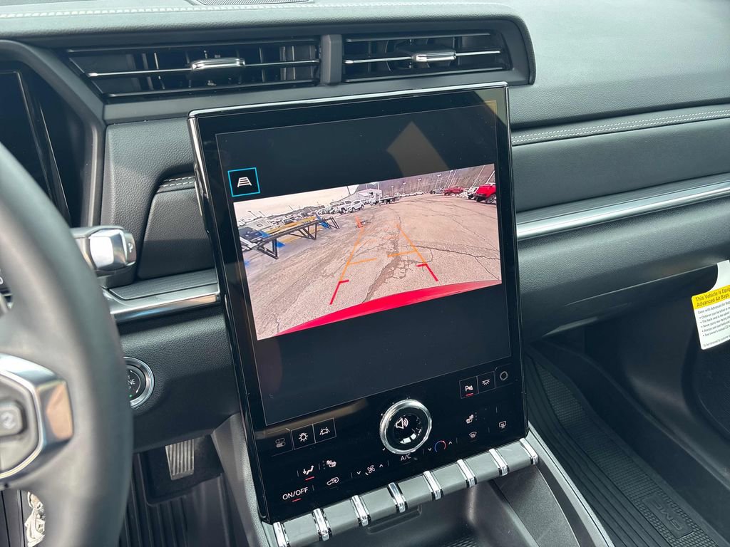 Used 2026 GMC Terrain Elevation image 18