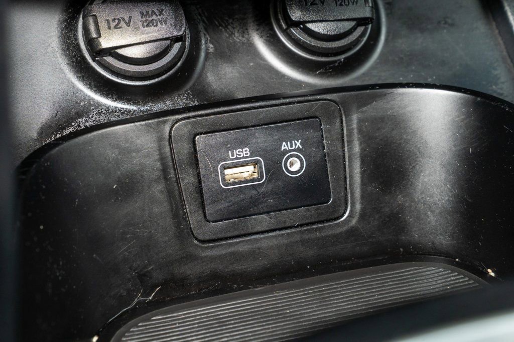 Used 2018 Hyundai Santa Fe Sport image 14