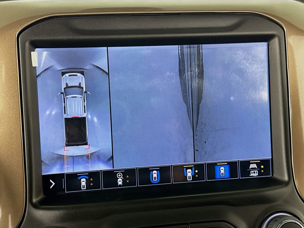 Used 2023 Chevrolet Silverado 3500 High Country w/ Z71 Off-Road Package image 48