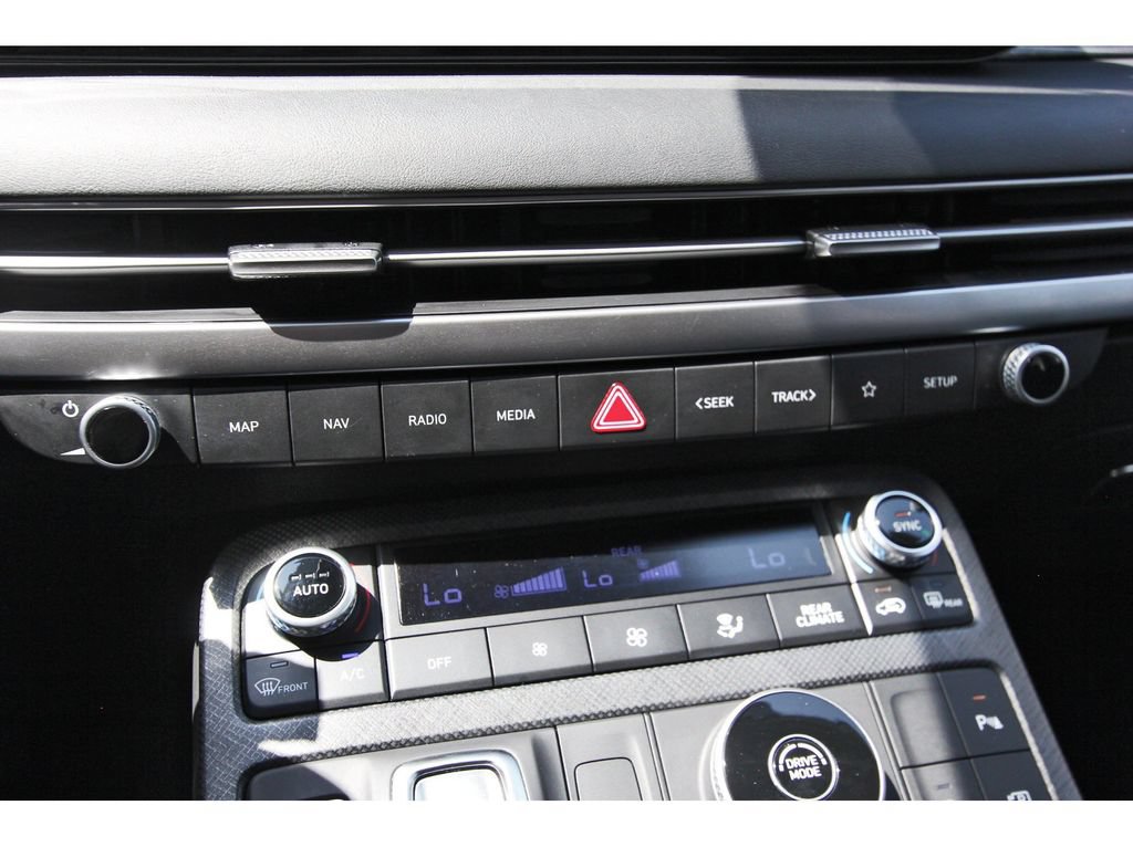 Used 2023 Hyundai Palisade Limited FWD image 31