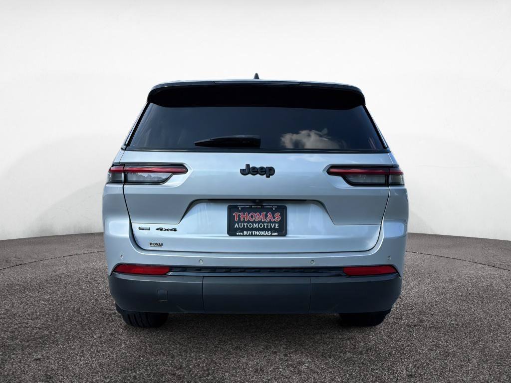 Used 2021 Jeep Grand Cherokee L Laredo AWD/4WD image 6