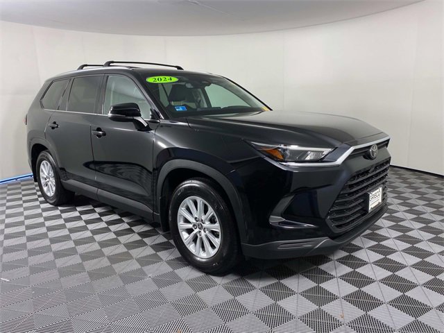 Used 2024 Toyota Grand Highlander XLE image 1