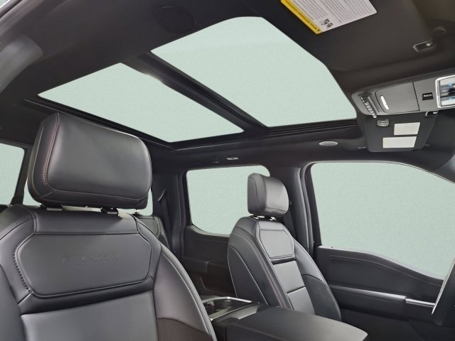 Used 2025 Ford F150 Raptor image 8