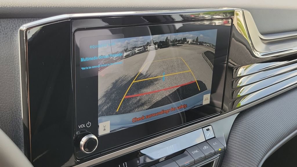 Certified 2026 Toyota Camry SE w/ Convenience Package FWD image 22