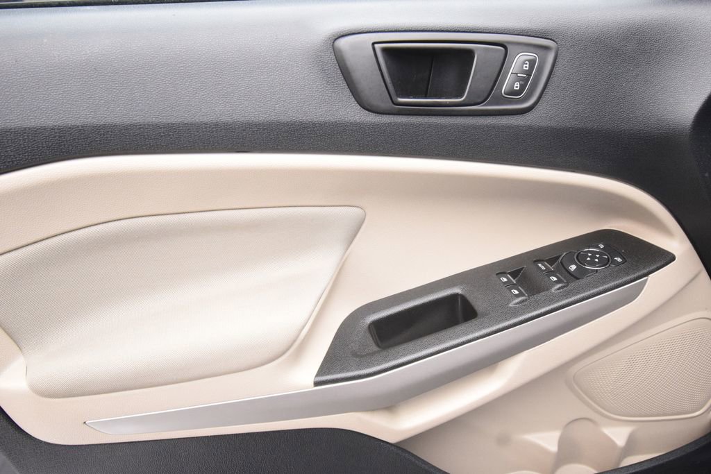 Used 2021 Ford EcoSport S AWD/4WD image 26