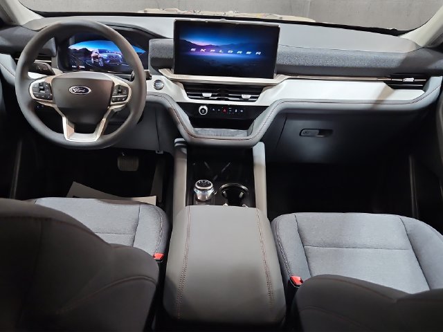 New 2026 Ford Explorer Active AWD/4WD image 9