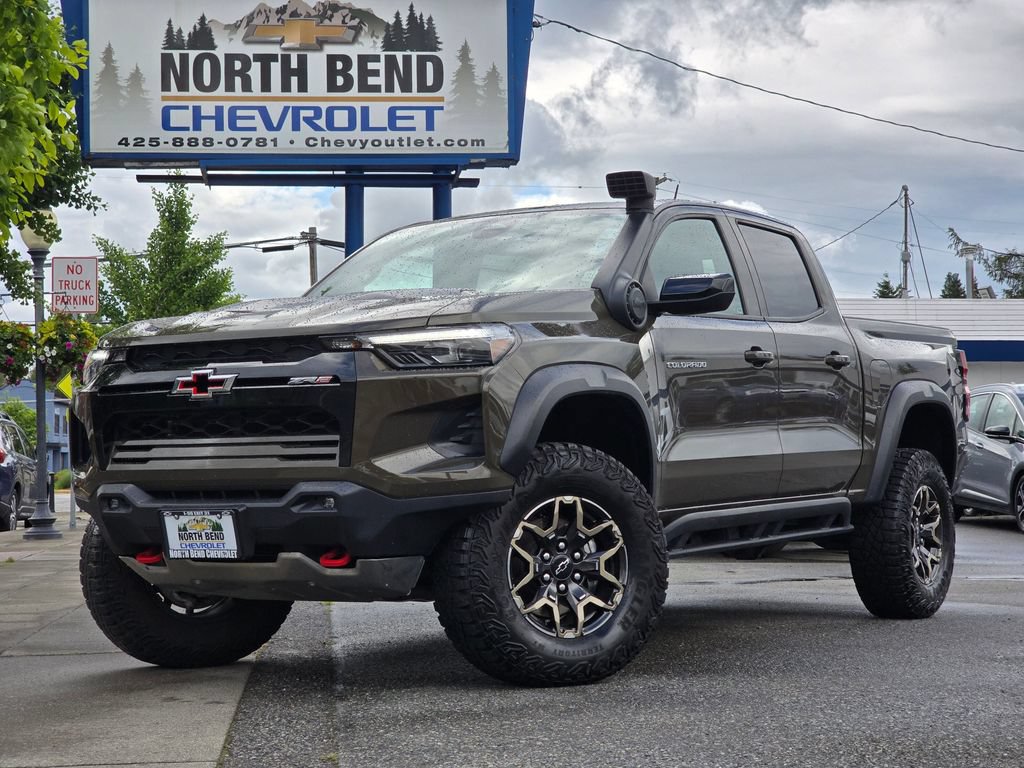 Used 2024 Chevrolet Colorado ZR2