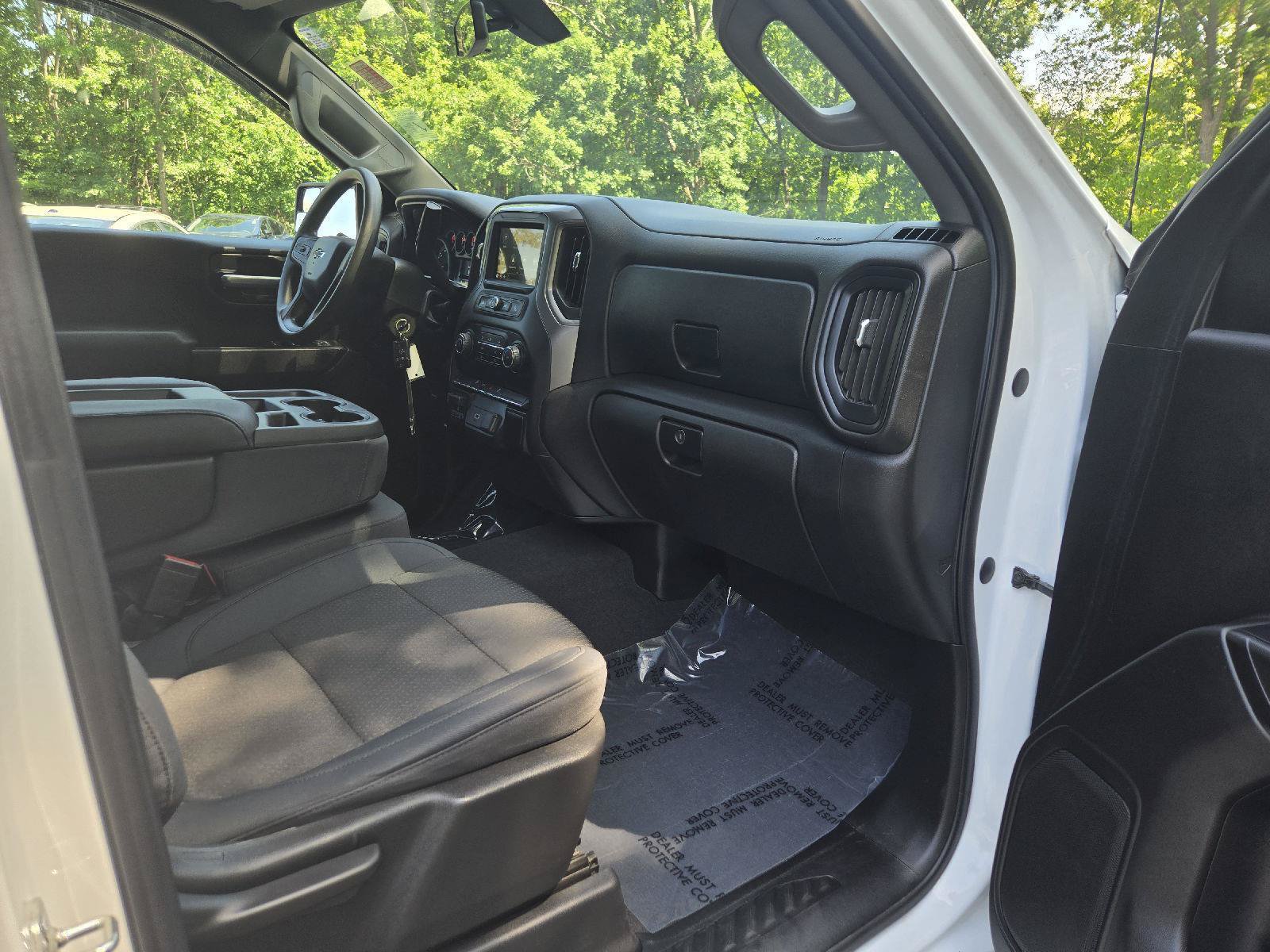 Used 2019 Chevrolet Silverado 1500 Custom Trail Boss w/ Custom Convenience Package AWD/4WD image 21