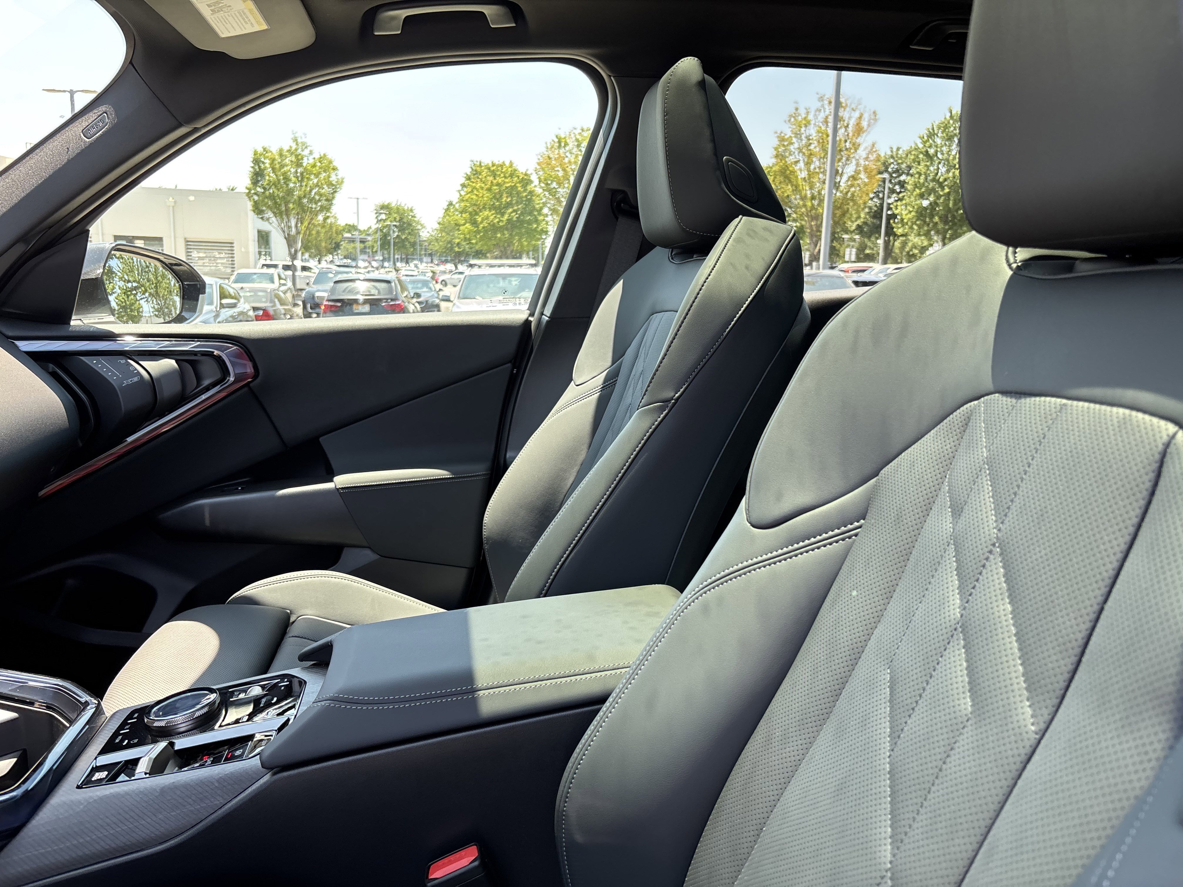 Certified 2025 BMW X3 xDrive30i w/ Convenience Package image 15