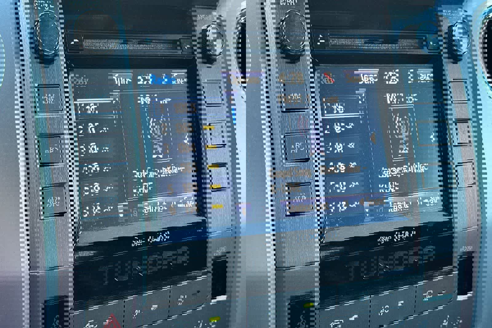 Used 2014 Toyota Tundra SR5 w/ SR5 Upgrade Package image 21