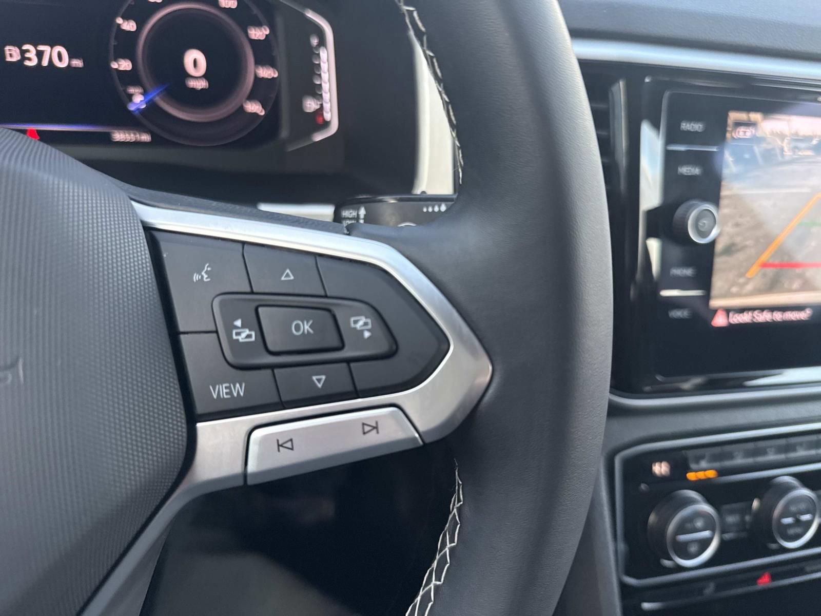 Certified 2022 Volkswagen Atlas SE image 29