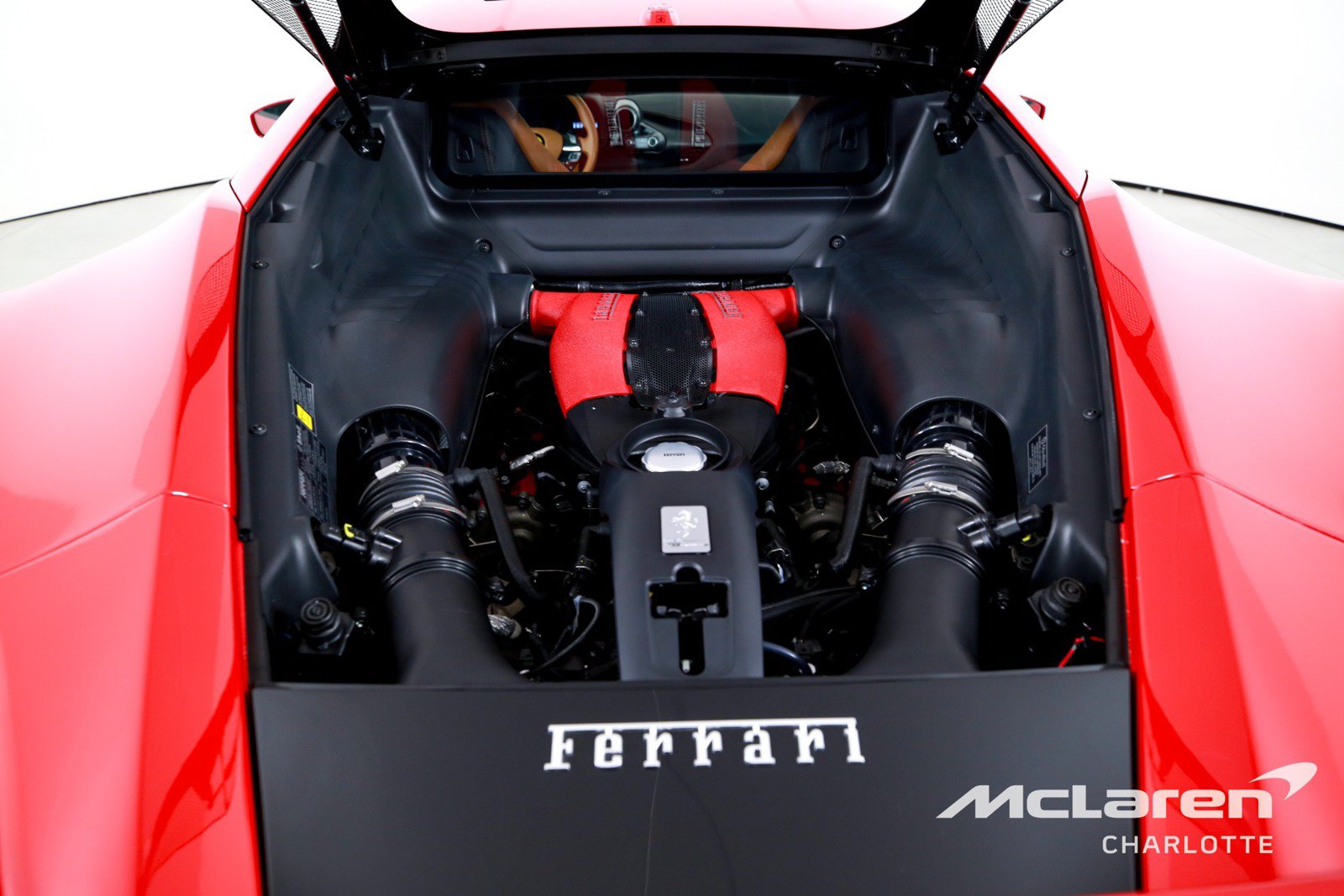 Used 2020 Ferrari F8 Tributo RWD image 26