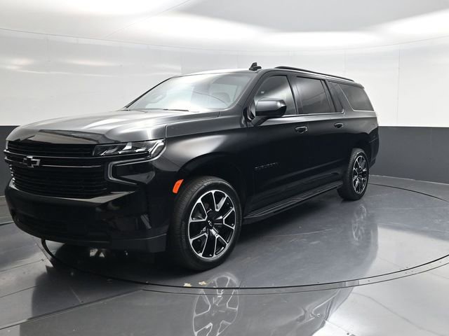 Used 2024 Chevrolet Suburban RST image 7