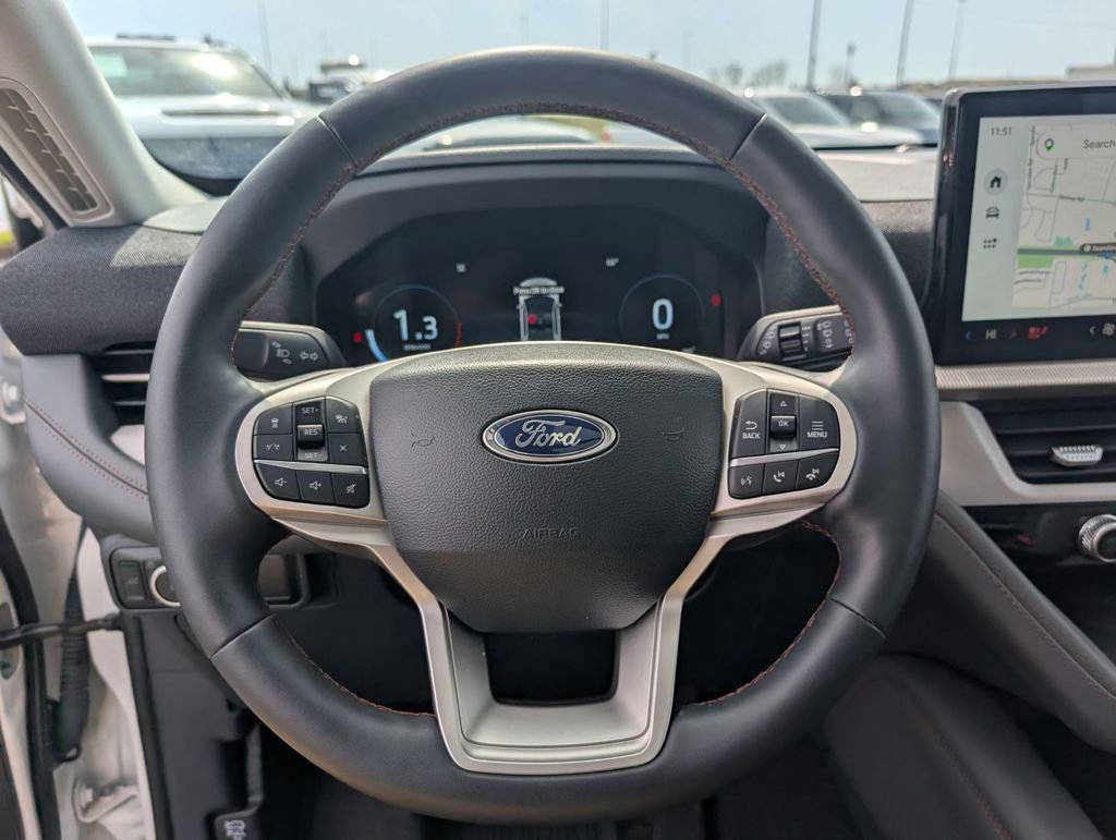 New 2025 Ford Explorer Active w/ Active Comfort Package image 31