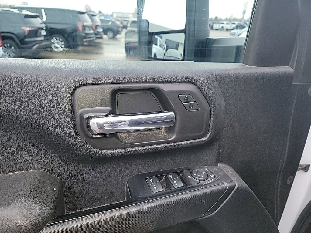 Certified 2020 GMC Sierra 2500 4x4 Crew Cab w/ Fleet Convenience Package image 10