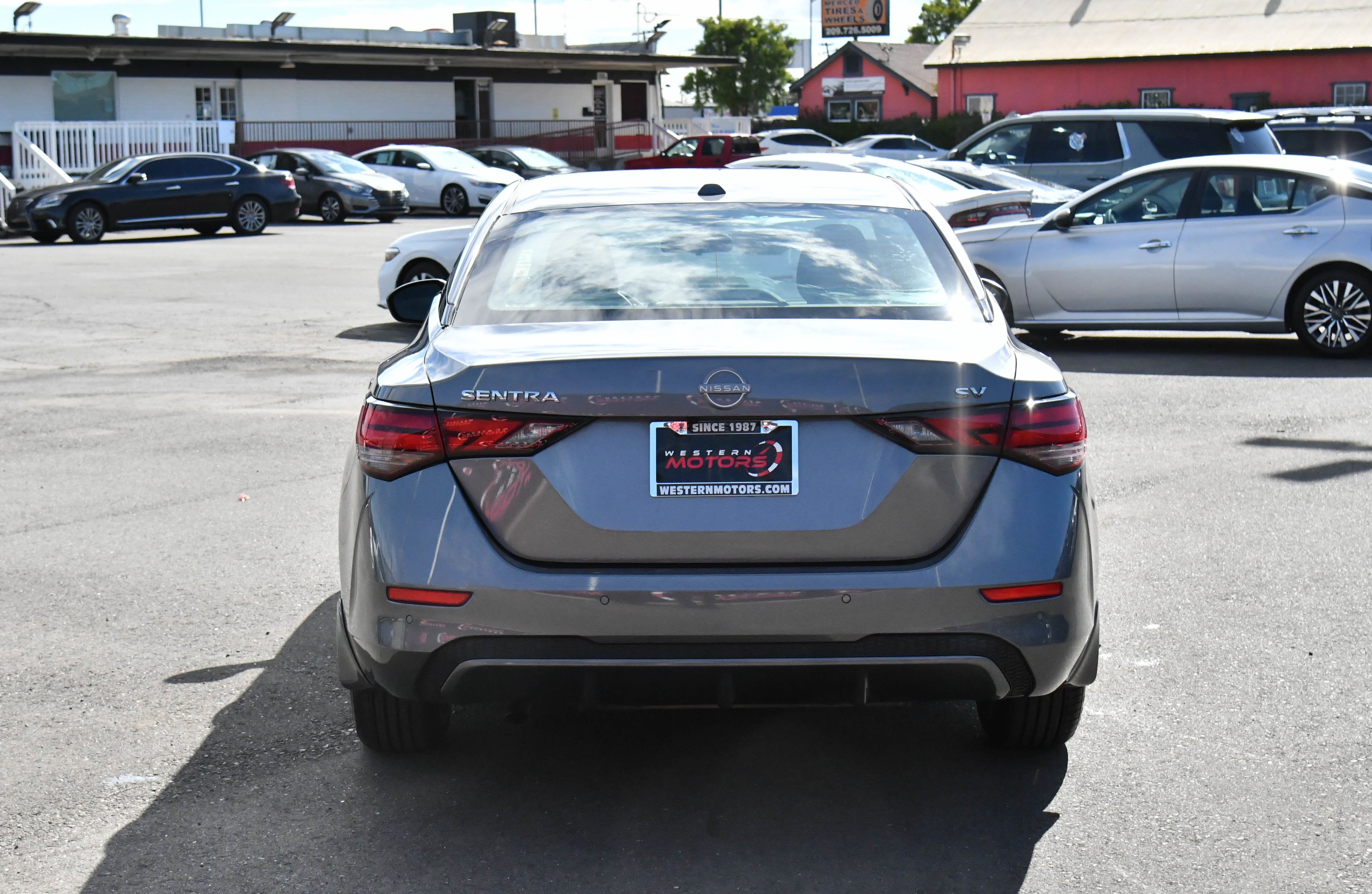 Used 2024 Nissan Sentra SV FWD image 7