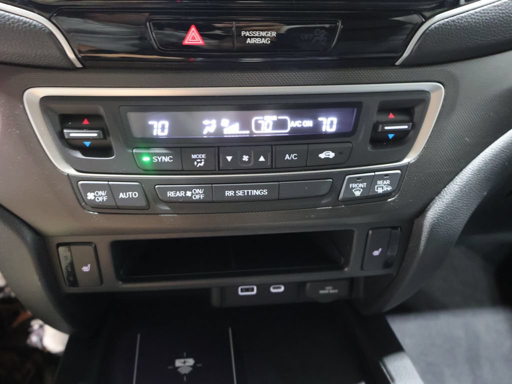 Used 2025 Honda Ridgeline TrailSport image 28