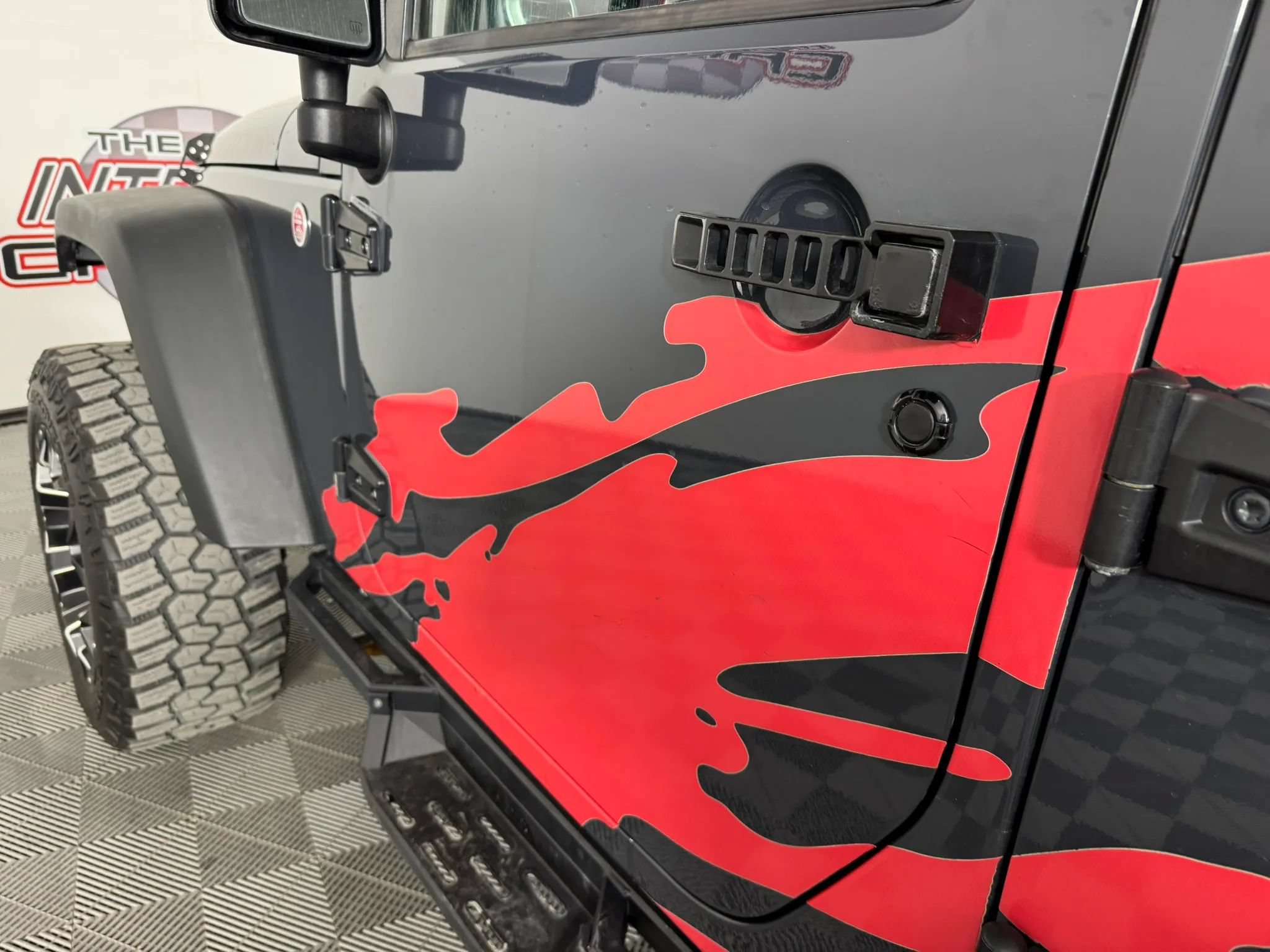 Used 2016 Jeep Wrangler Unlimited Rubicon AWD/4WD image 22