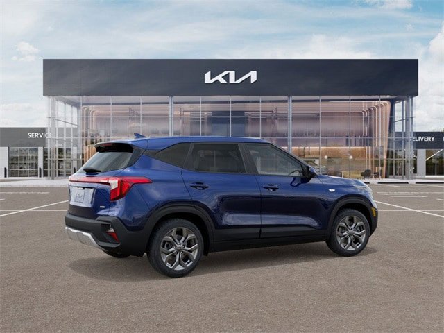 New 2026 Kia Seltos LX AWD/4WD image 6